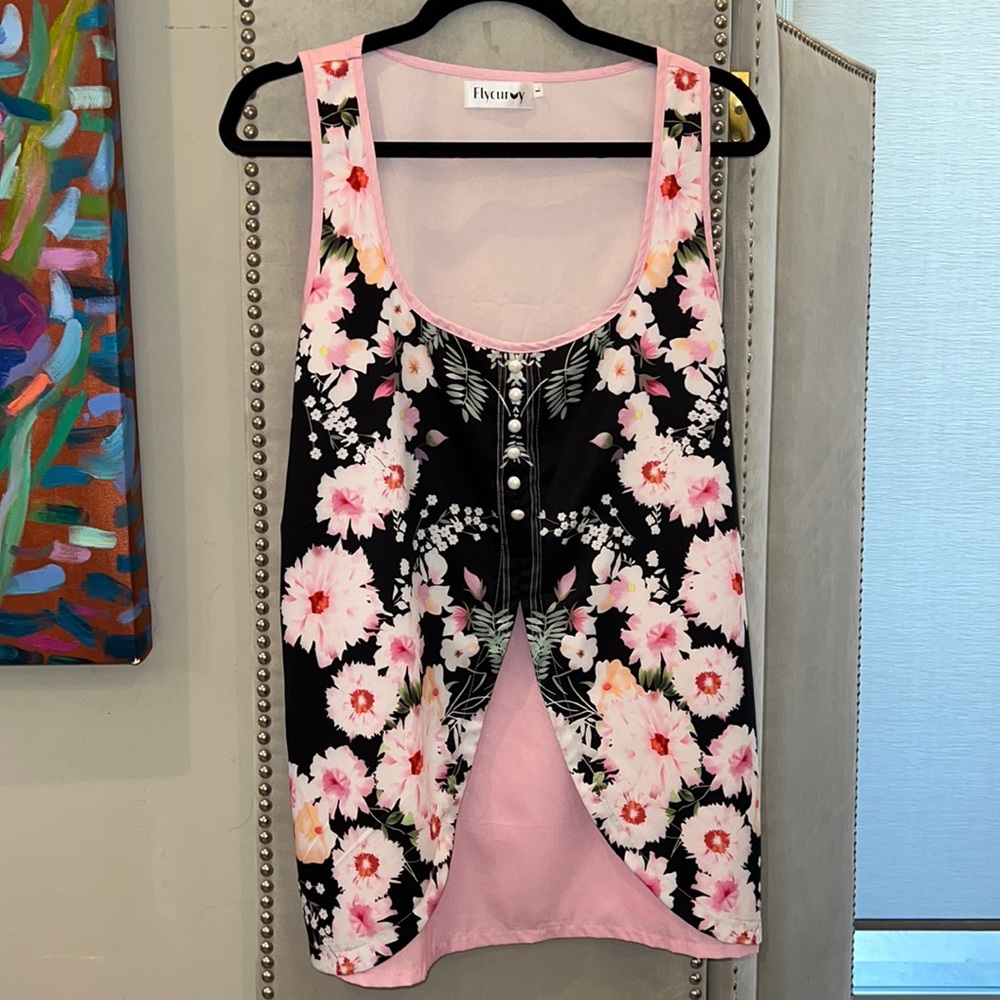 Fly Curvy Floral button detail sleeveless top New Large
